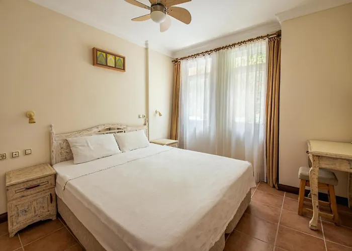 لانتانا شقة فندقية كاس