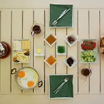Lantana Aparts Aparthotel 3*