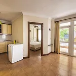 Lantana Aparts Aparthotel