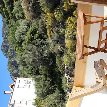 Lantana Aparts Ξενοδοχείο με διαμερίσματα 3*