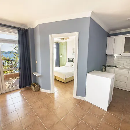 朗塔纳公寓酒店 2*