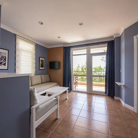 朗塔纳公寓酒店 卡斯