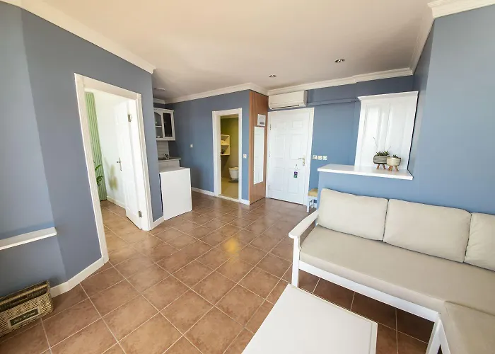 Apart Otel Lantana Aparts 2*