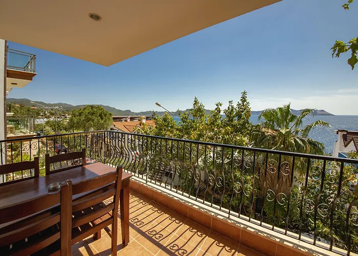 Lantana Aparts Apart Otel Kaş