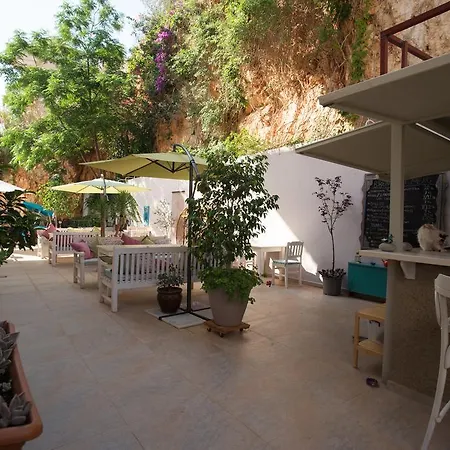 Apartmanhotel Lantana Aparts