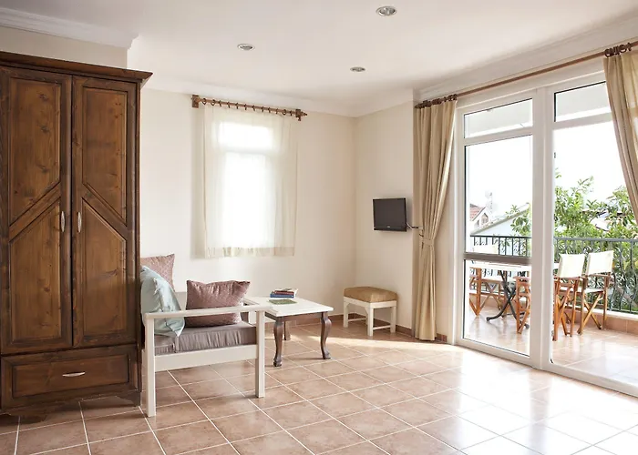 Lantana Aparts Aparthotel