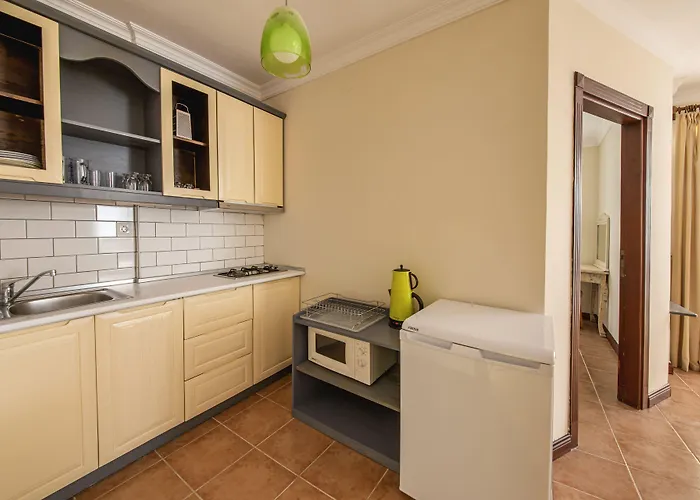 Aparthotel Lantana Aparts